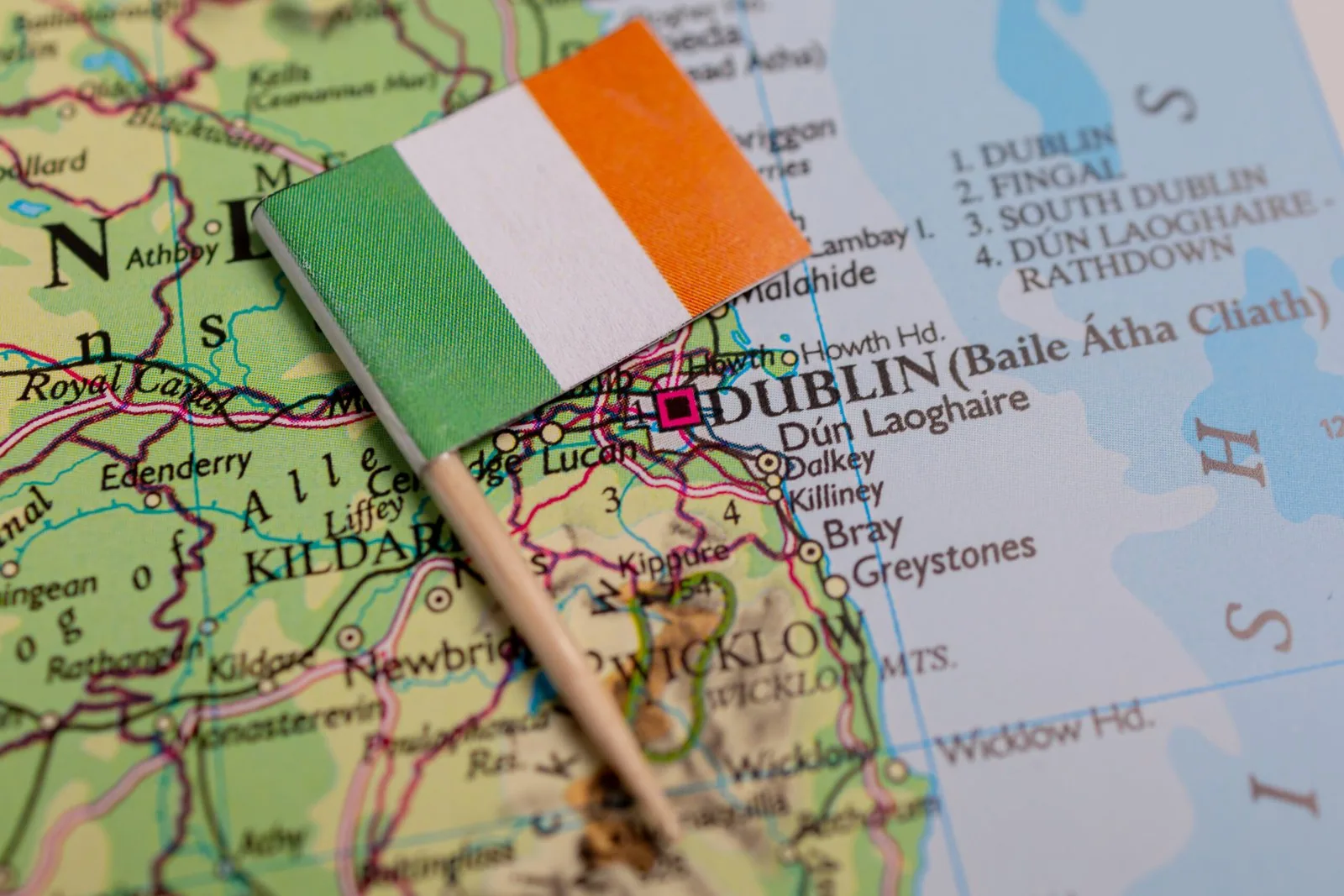 Capa do artigo: ETFs irlandeses valem a pena? Tributação, acumulação e como investir